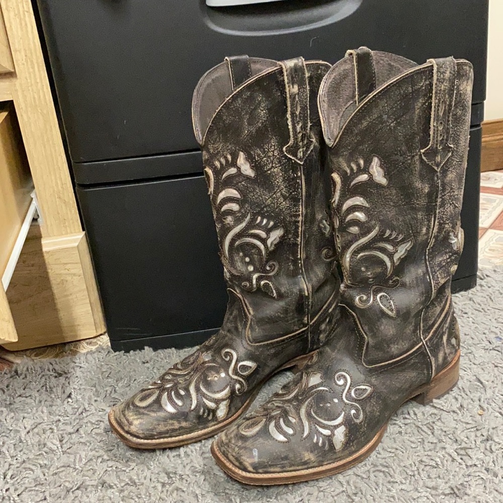 Roper Cowboy Boots with Metallic Inlay